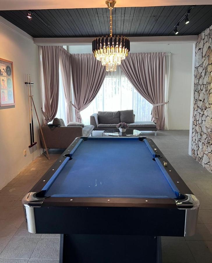 Vila Luxury Banglow At Town Teluk Chempedak Kuantan