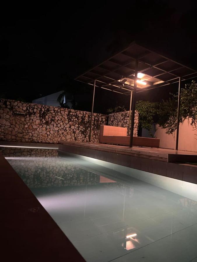 Luxury Banglow At Town Teluk Chempedak
